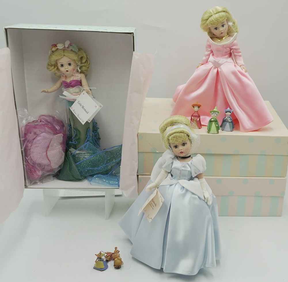 Lot 311: 3 DISNEY PRINCESS COLLECTION 10" MADAME ALEXANDER DOLLS