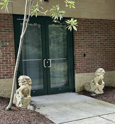 PAIR OF LARGE 18th c CARVED STONE FOO DOGS / TEMPLE LIONS. Large Pair of Carved Stone Foo Dogs / 
