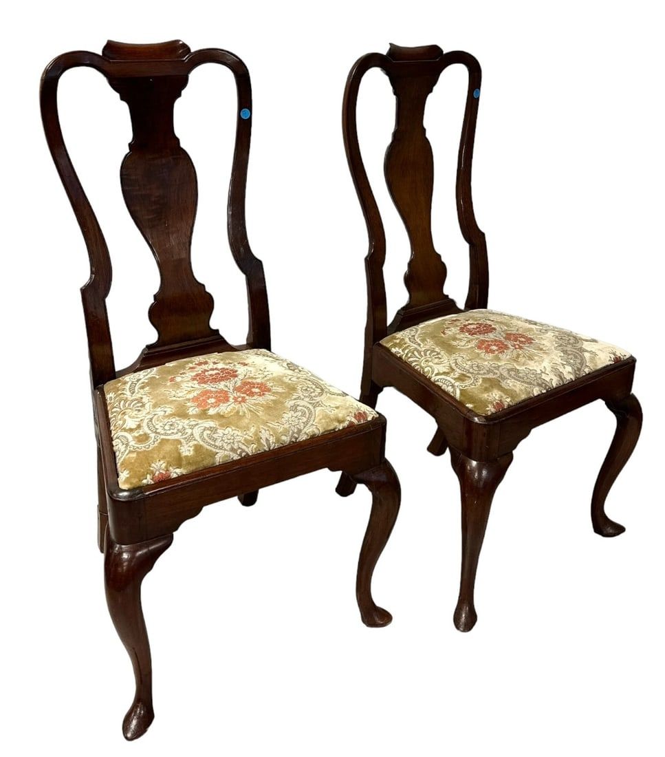 Lot 75: PAIR OF EXCEPTIONAL QUEEN ANNE CHAIRS