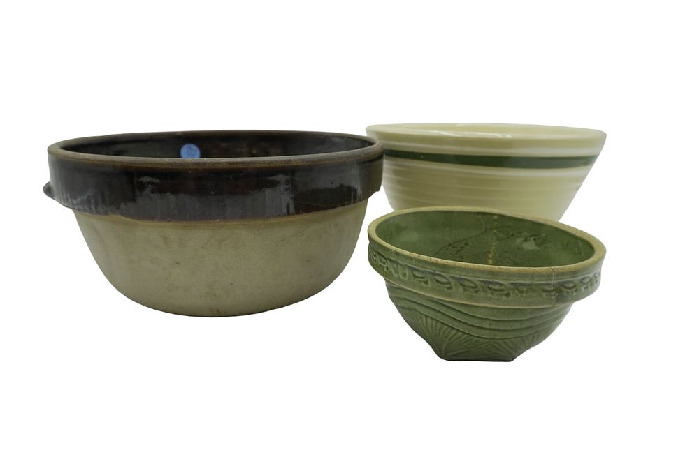 Lot 325: 3 ANTIQUE STONEWARE BATTER AND MIXING BOWLS