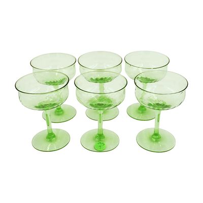 6 VINTAGE GREEN CHAMPAGNE COUPES. 6 Vintage Green Champagne Coupes. 3.5"x3.5"x4.5".Weight 1 pd 6 