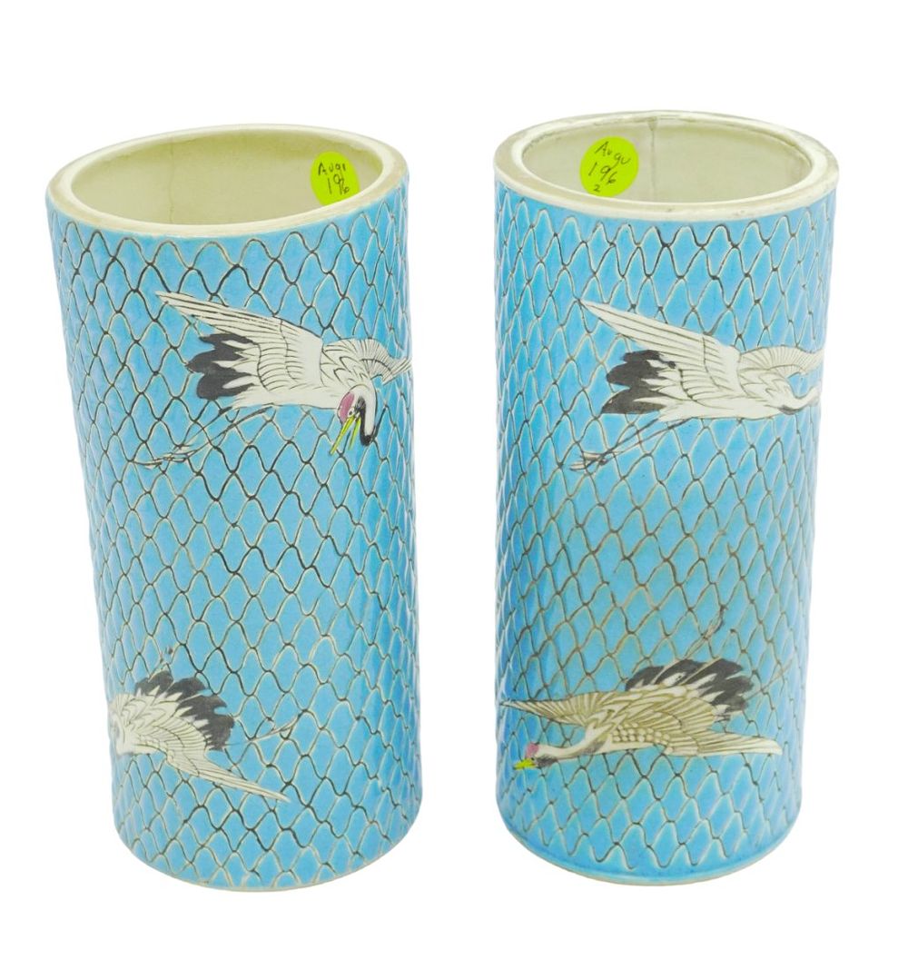 Lot 196: PAIR MEIJI ERA SATSUMA CRANE VASES TURQUOISE