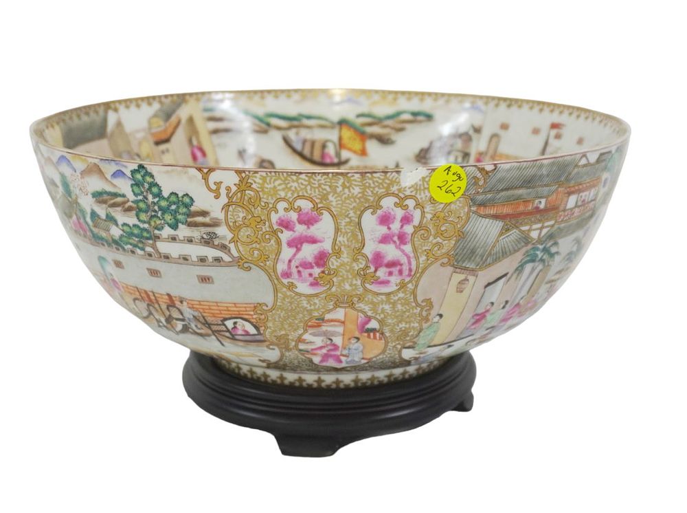 Lot 262: UNITED WILSON ROSE CANTON PUNCH BOWL