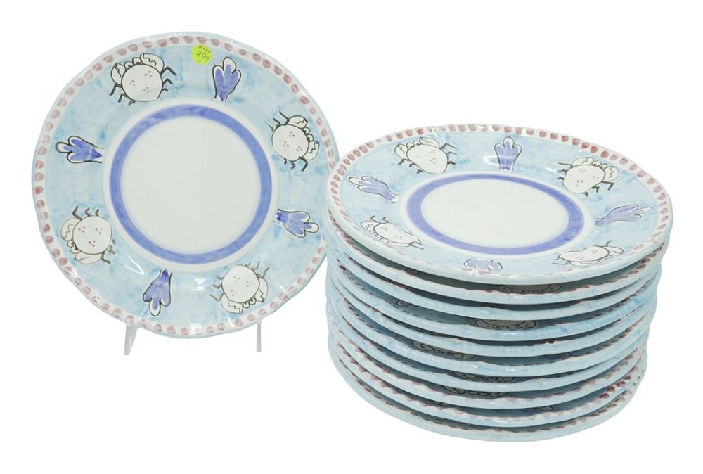 Lot 299: 11 VIETRI CRAB DINNER PLATES