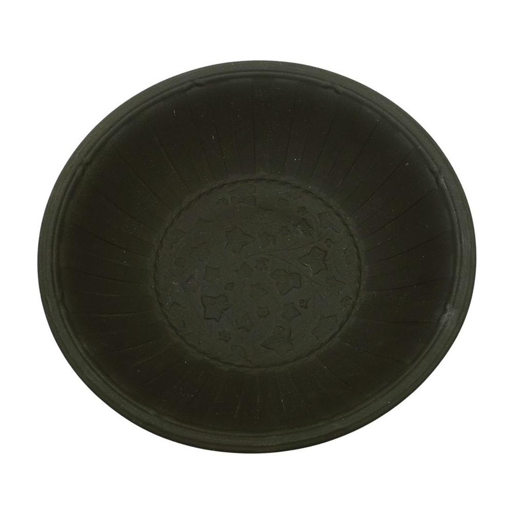 Lot 45: LARGE WEDGWOOD BLACK BASALT BOWL IVY