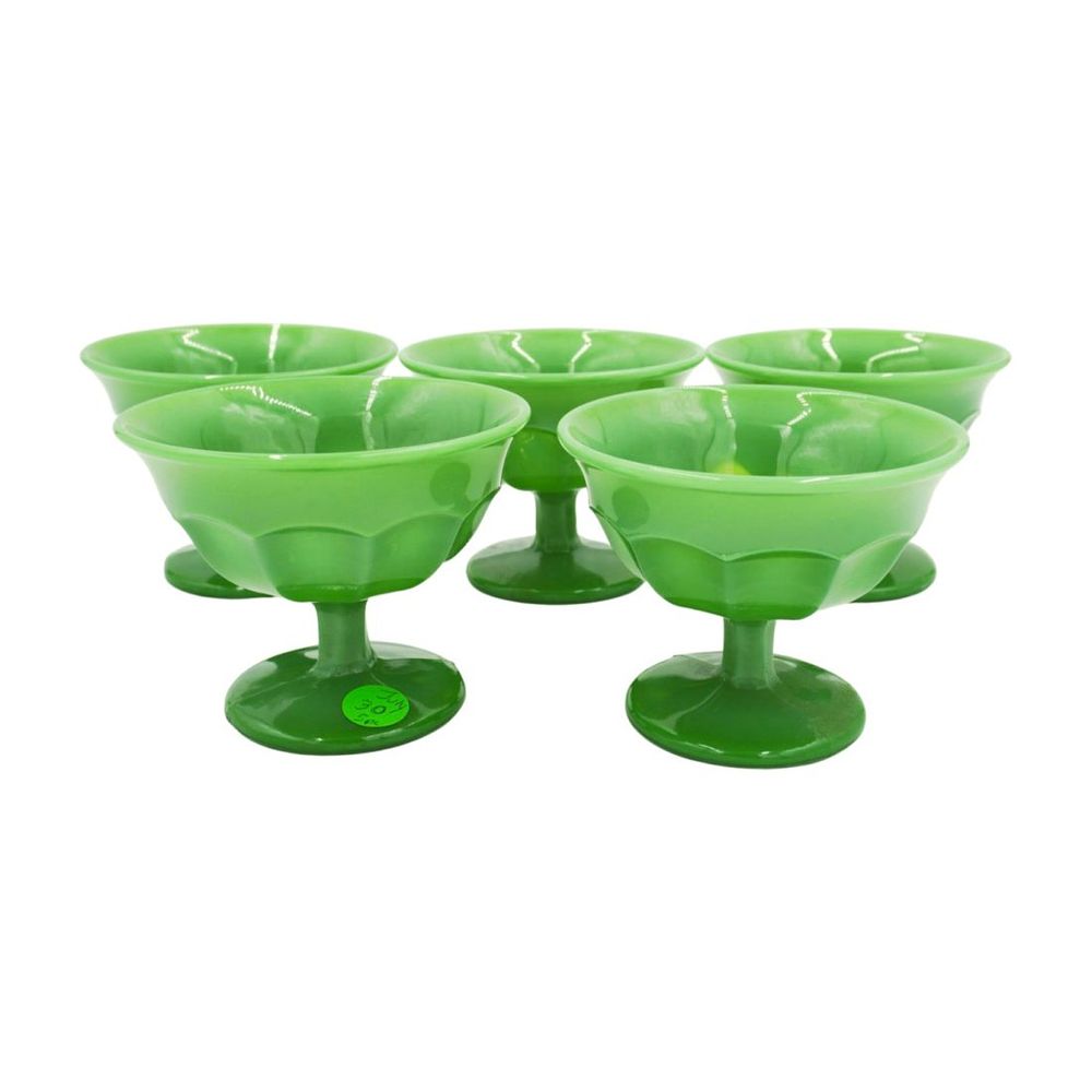Lot 47: 5 ART DECO DAVIDSON JADE GRAPEFRUIT BOWLS