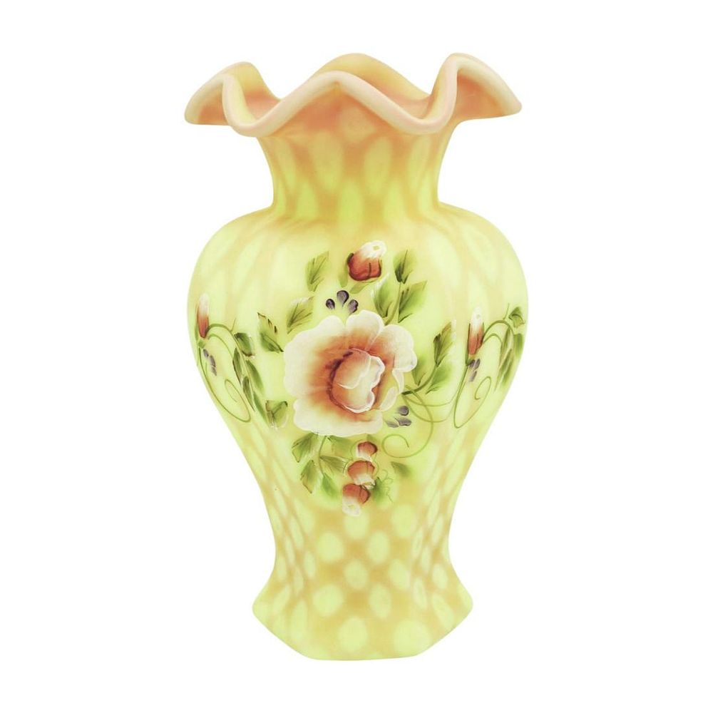 Lot 65: FENTON ART GLASS BURMESE BILL FENTON VASE GLOWS