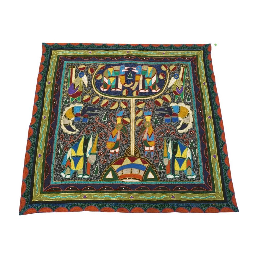 Lot 95: KUNA MOLA TREE OF LIFE WALL HANGING