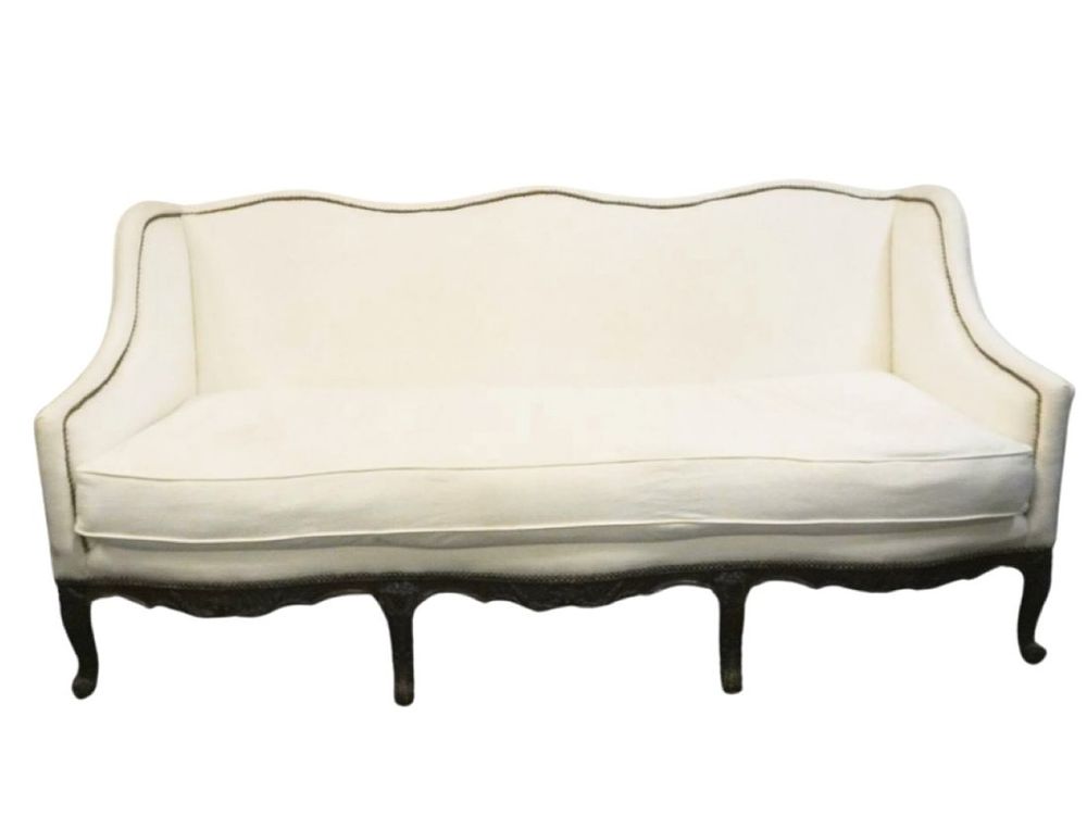 Lot 137: ANTIQUE CARVED FRENCH SOFA