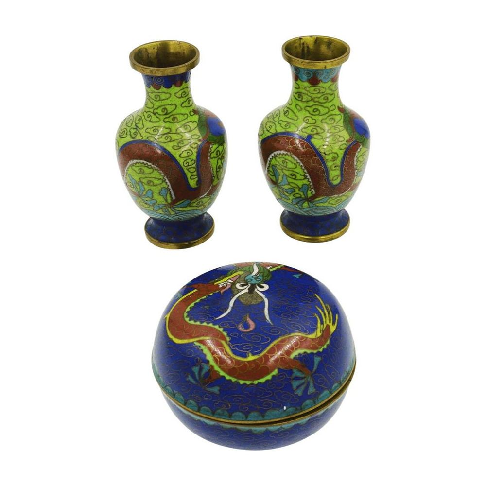 Lot 294: 3 VINTAGE CHINESE DRAGON CLOISONNE BOX & VASES
