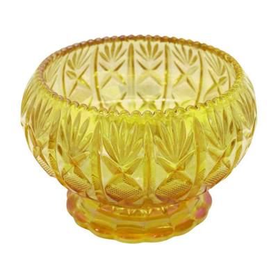 Lot 22: VINTAGE MARIGOLD FOOTED BOWL FAN