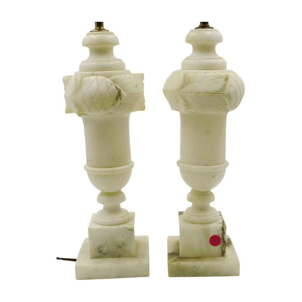 Lot 237: PAIR OF VINTAGE ITALIAN ALABASTER