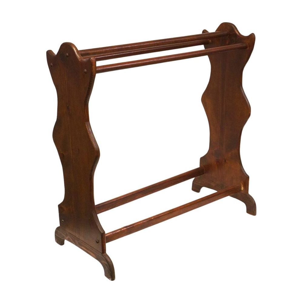 Lot 257: ANTIQUE AMERICAN PINE BLANKET RACK