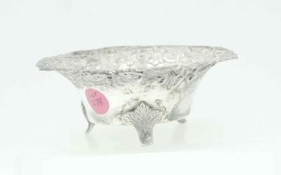 Lot 278: STERLING SILVER REPOUSSE FOOTED BOWL
