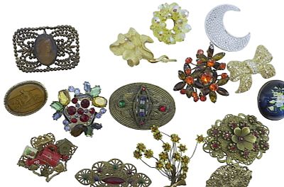 15 EDWARDIAN THRU 1950s BROOCHES. All are Antique or Vintage. Great group for collectors. 1- 