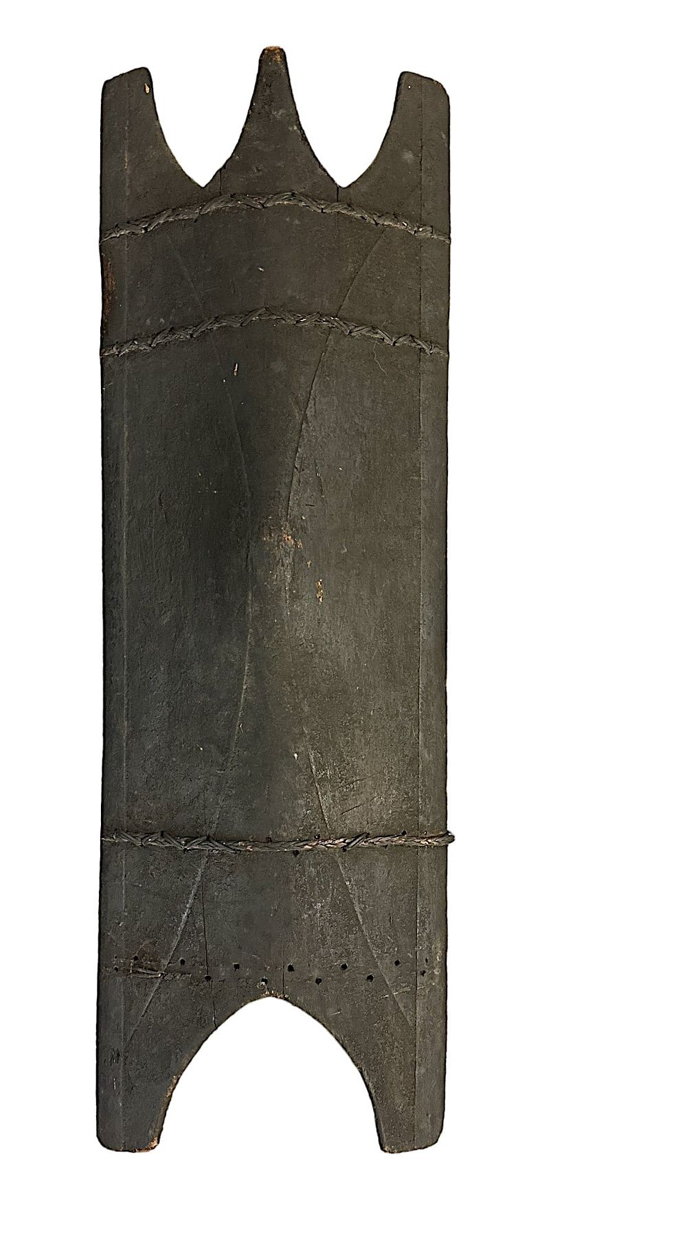 Lot 123: EARLY 20TH C IFUGO WOOD & WICKER SHIELD