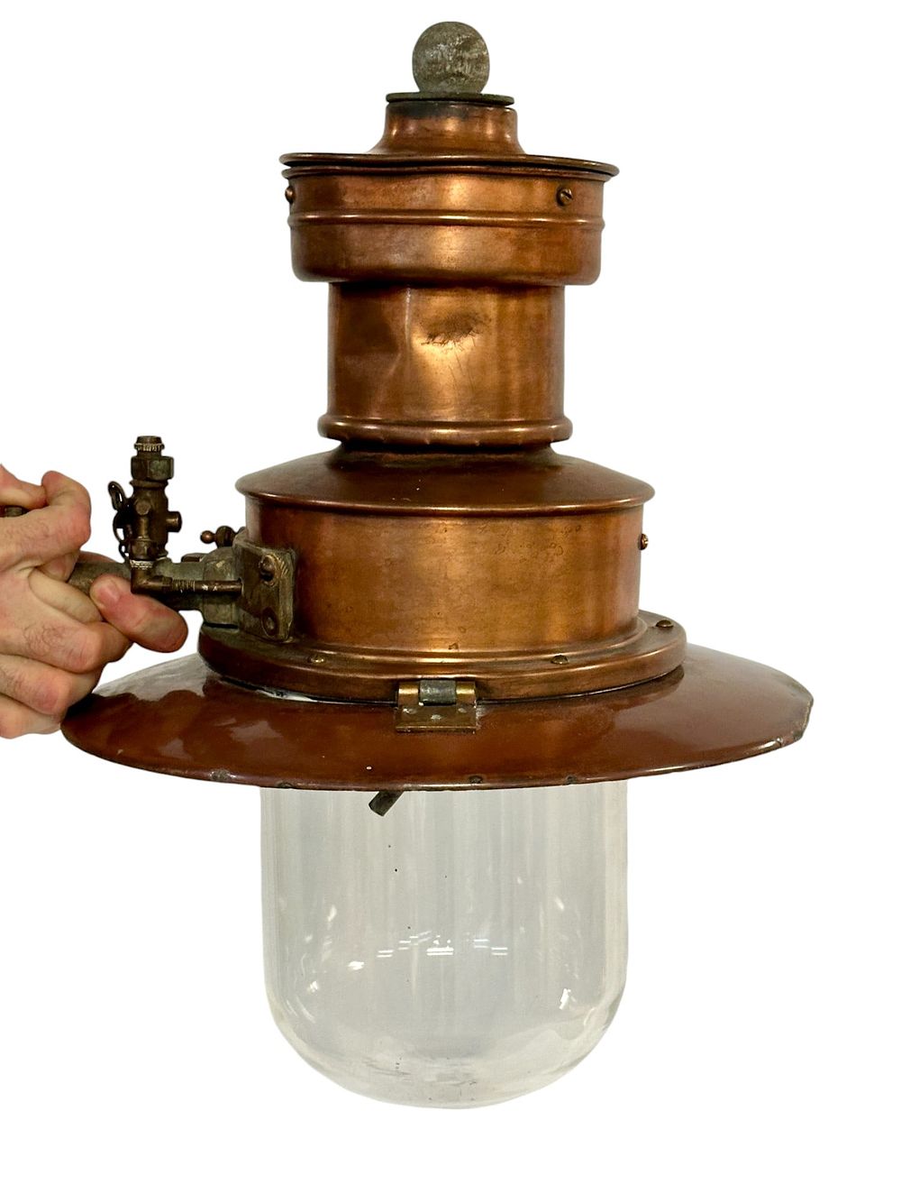 Lot 133: ANTIQUE ENGLISH COPPER RAILWAY LANTERN