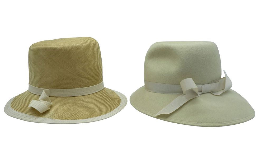 Lot 229: 2 VINTAGE 1950-60S LADIES HATS STRAW & WOOL