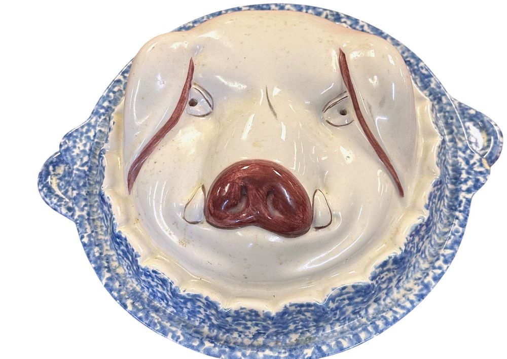 Lot 278: VINTAGE CERAMIC SPONGEWARE COVERED DISH W/ PIG LID
