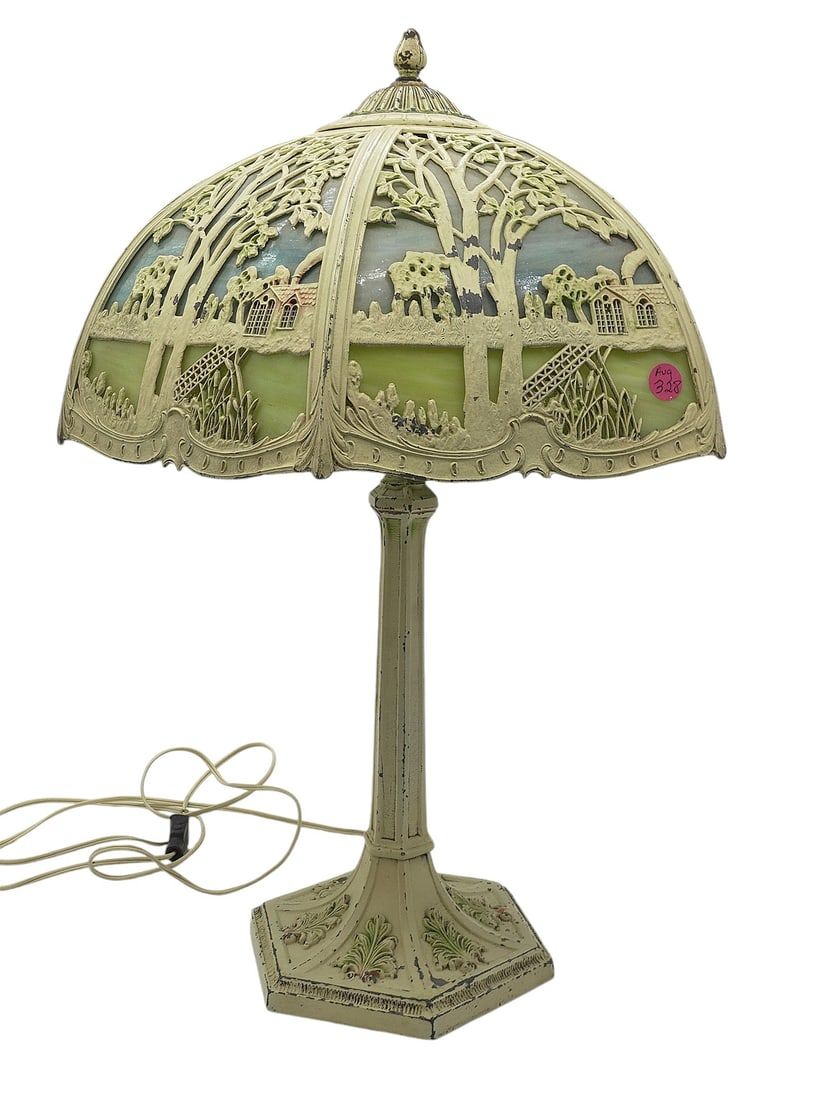 Lot 328: ARTS & CRAFTS MILLER OVERLAY SLAG GLASS LAMP
