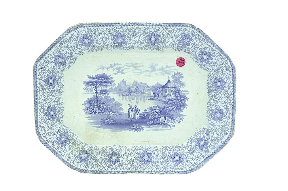 Lot 347: ANTIQUE ENGLISH IRONSTONE BLUE TRANSFERWARE PLATTER IN "SIRIUS" PATTERN