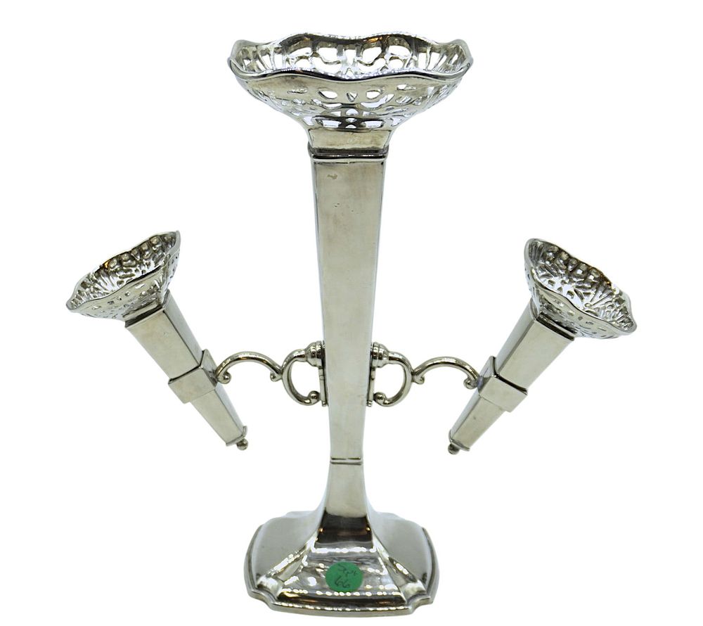 Lot 66: GODINGER SILVER PLATE EPERGNE