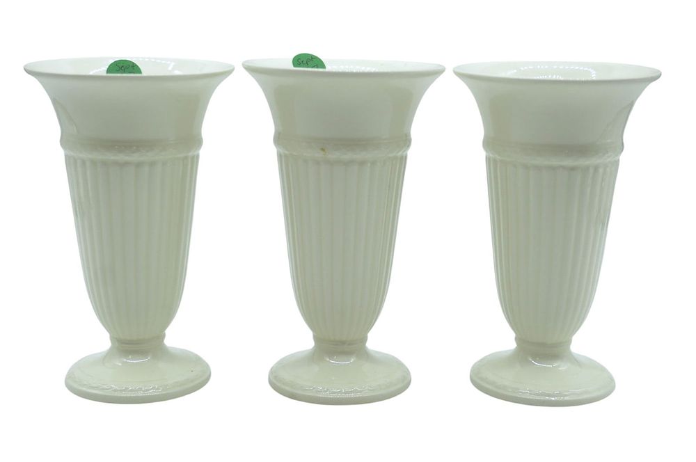 Lot 67: 3 WEDGWOOD EDME CREAM VASES