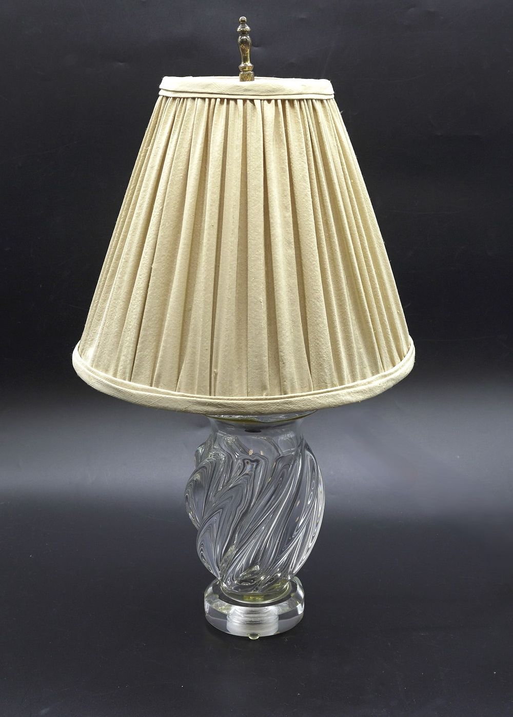 Lot 93: LLOYD PAXTON FRENCH CRYSTAL LAMP