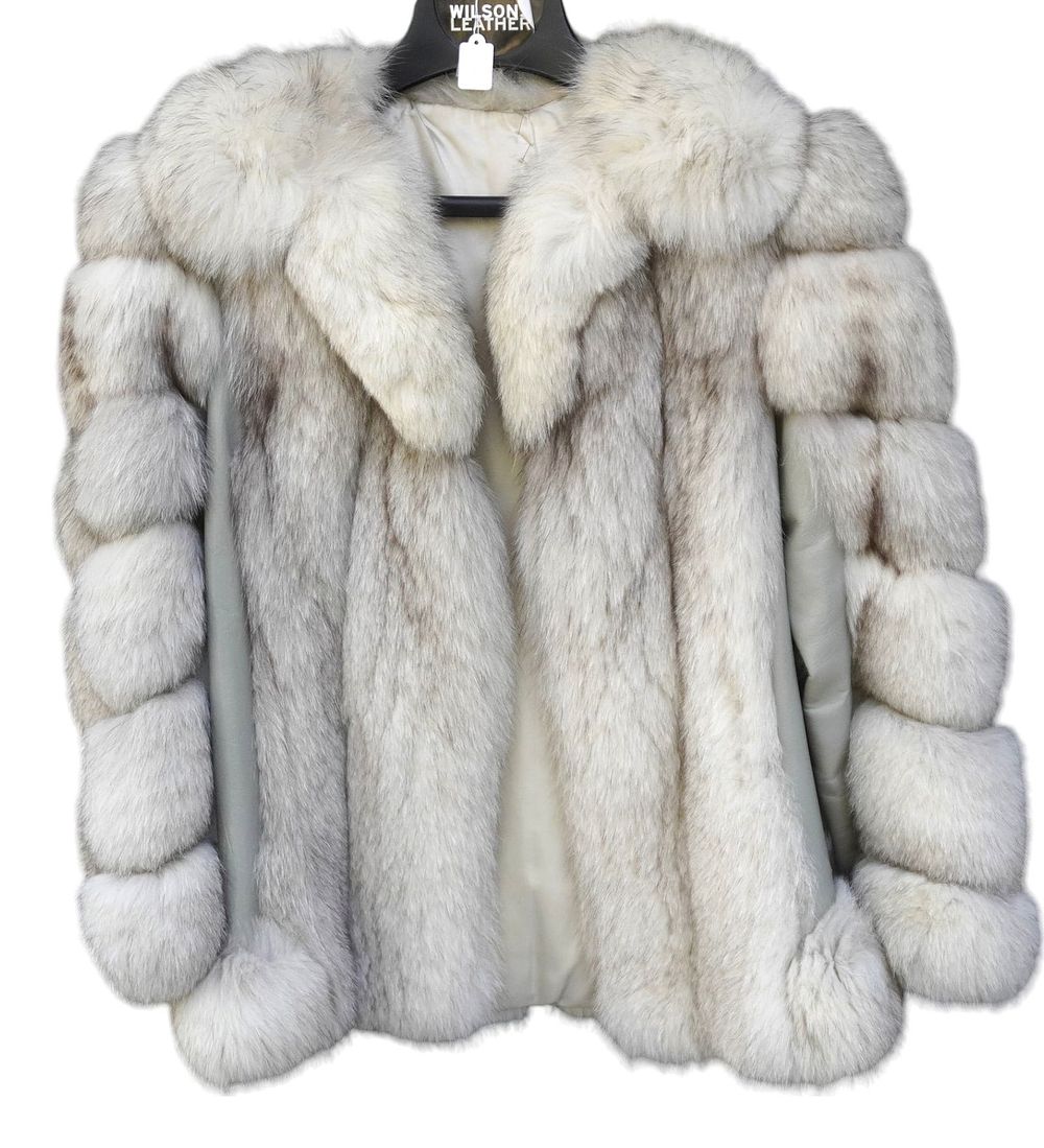 Lot 43: SILVER FOX & LEATHER JACKET SMALL