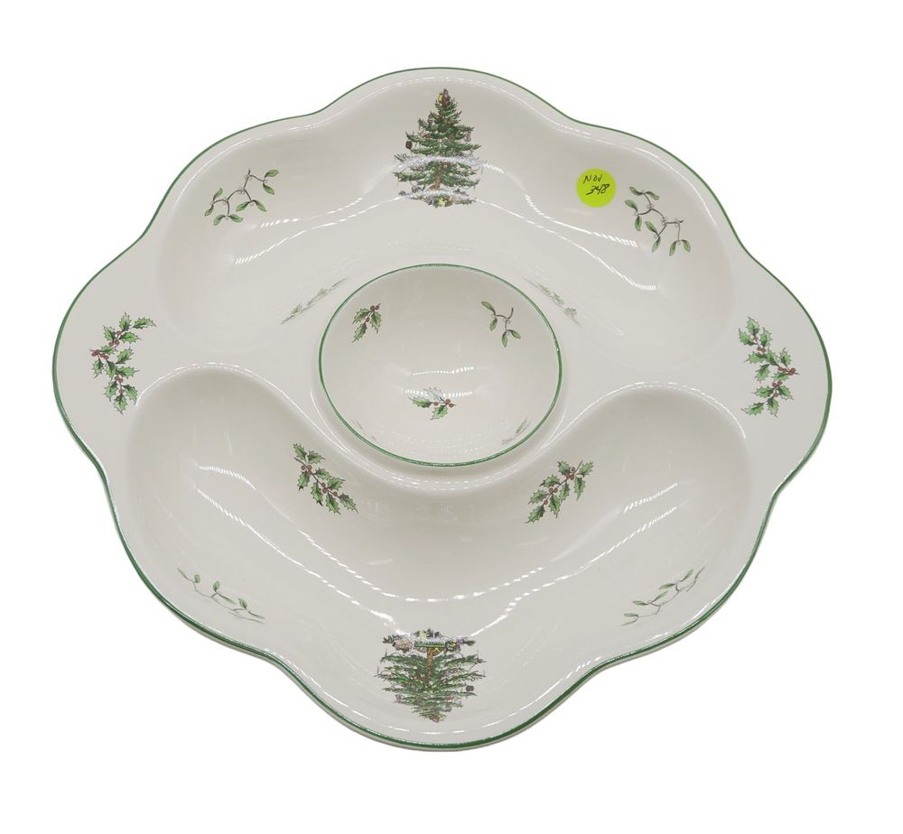 Lot 348: SPODE CHRISTMAS TREE CRUDITE SERVING DISH
