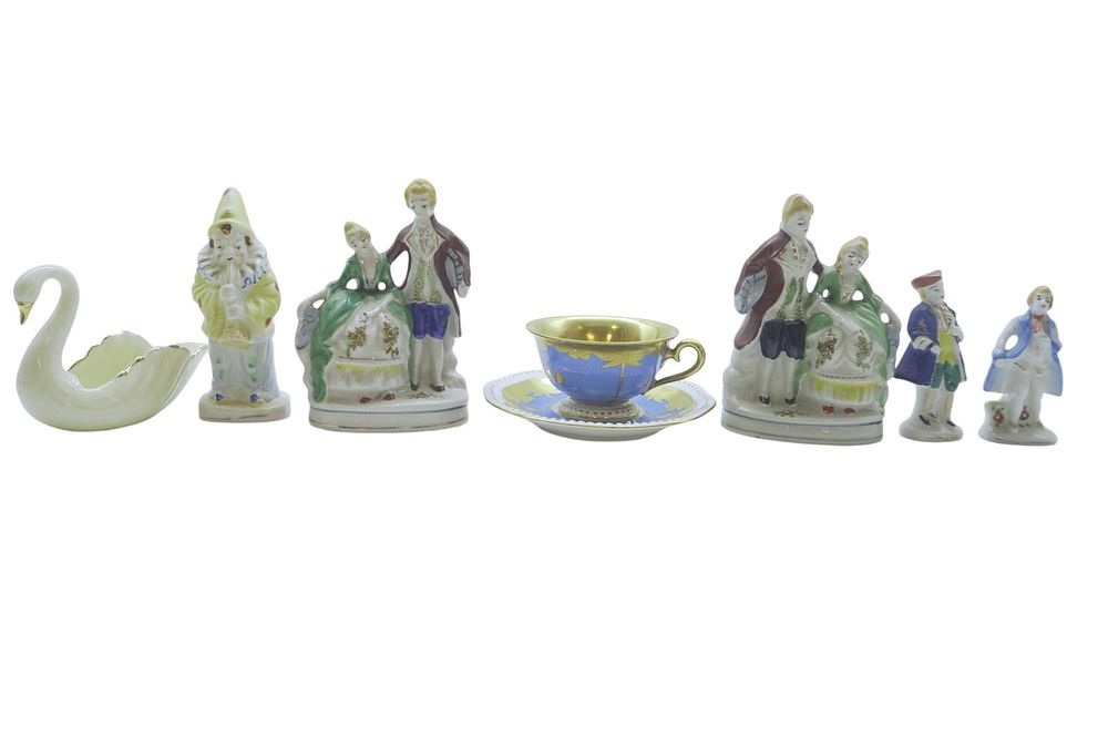 Lot 338: MISC. PORCELAIN DECOR LOT - 7 PIECES