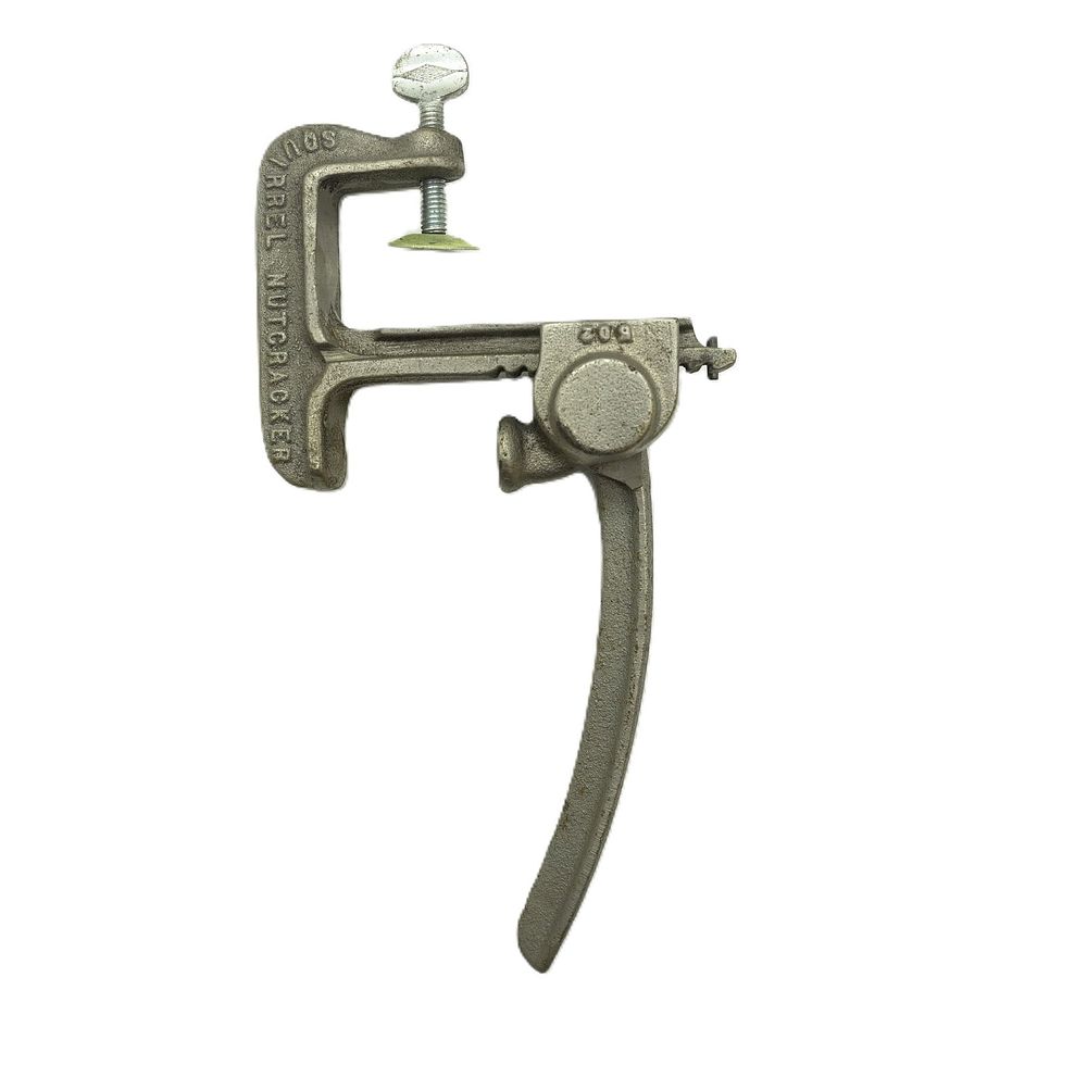 Lot 340: VINTAGE MID CENTURY SQUIRREL NUTCRACKER
