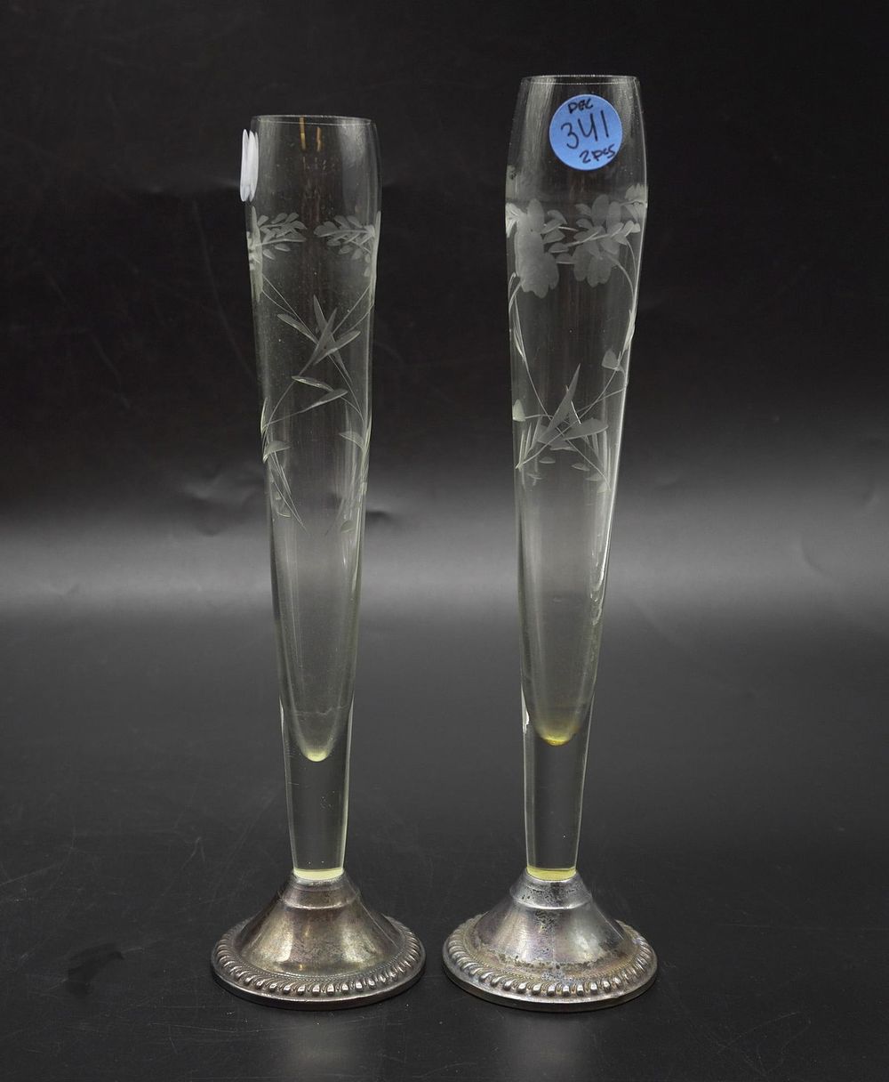 Lot 341: PAIR ETCHED GLASS WEIGHTED STERLING FLOWER BUD VASES