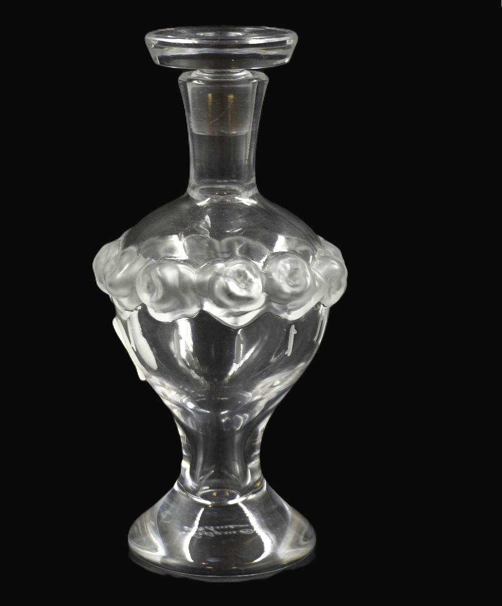 Lot 163: LALIQUE CRYSTAL "MARTIN" PERFUME BOTTLE & STOPPER