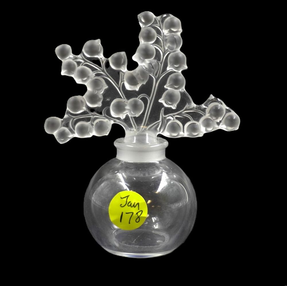 Lot 178: LALIQUE CRYSTAL CLAIREFONTAINE PERFUME