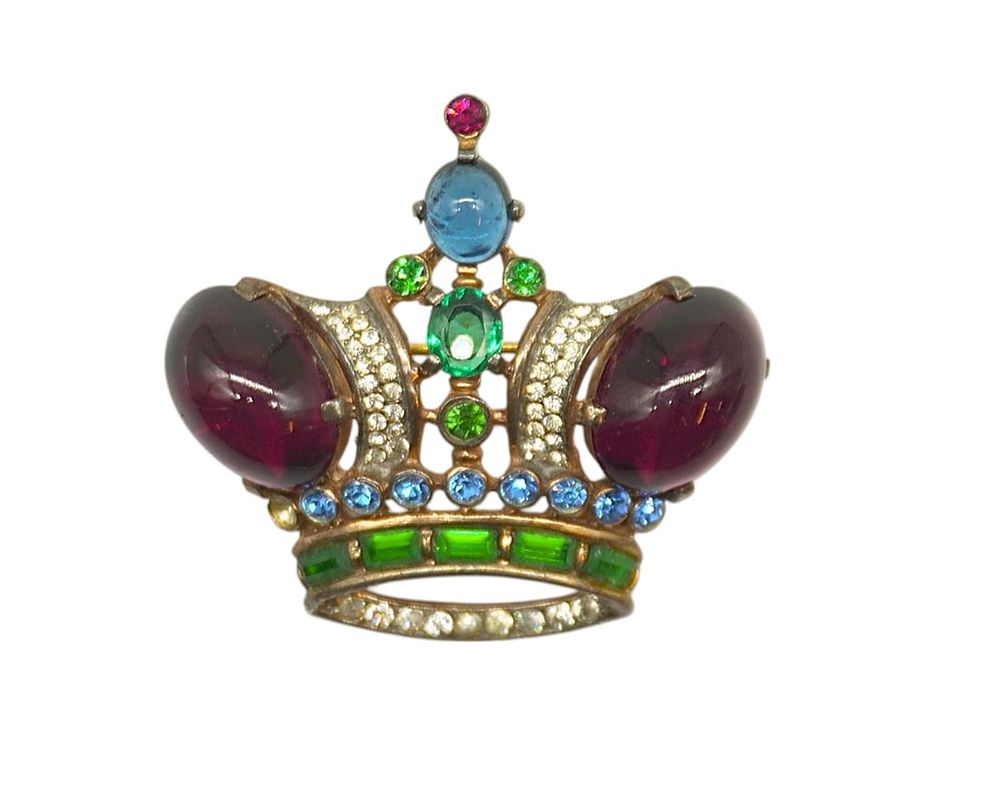 Lot 189: LARGE STERLING TRIFARI CROWN