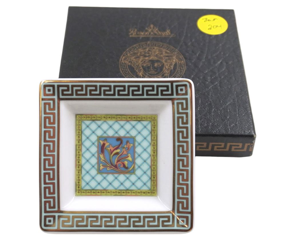 Lot 203: VERSACE RUSSIAN DREAM TRINKET DISH IN BOX