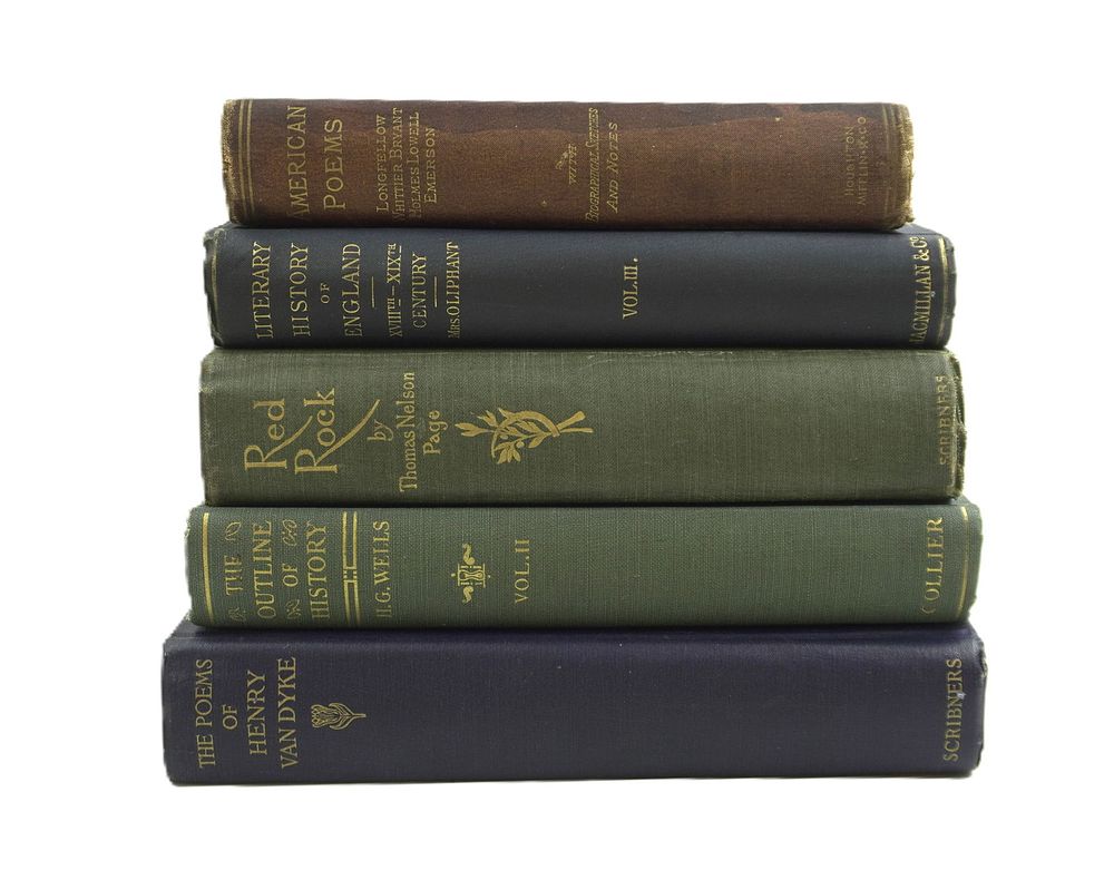 Lot 257: LOT OF 5 ANTIQUE BOOKS - HENRY VAN DYKE, H.G. WELLS, AND MORE