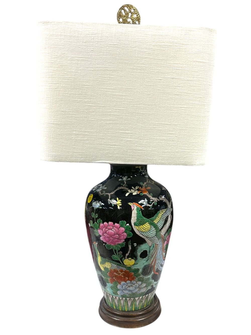 Lot 270: PORCELAIN FAMILLE NOIRE VASE LAMP