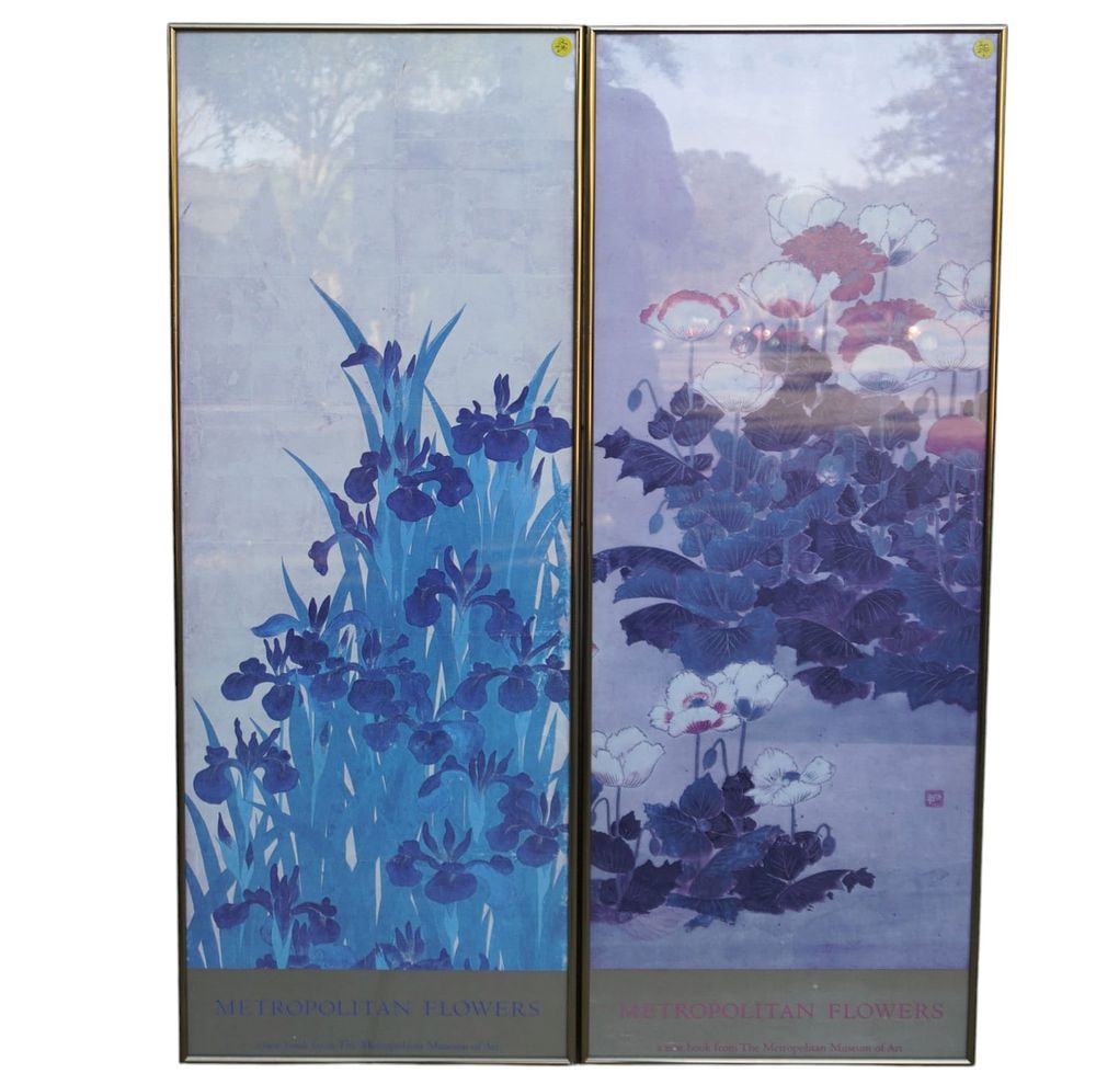 Lot 290: PAIR LARGE METROPOLITAN FLOWERS FRAMED PRINTS