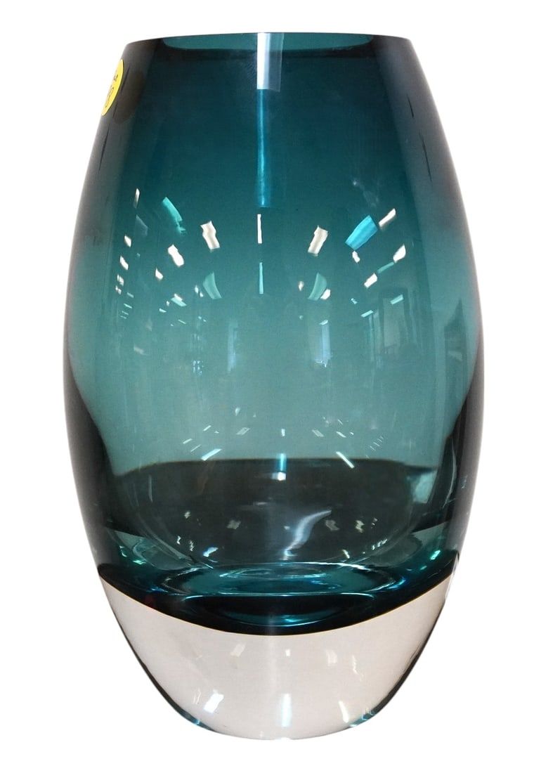 Lot 298: SIGNED BADASH POLAND BLOWN CRYSTAL VASE