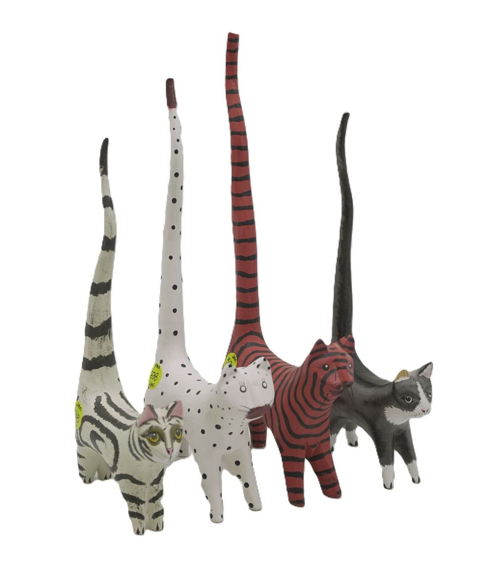 Lot 338: 4 HAND PAINTED BALI FOLK ART CATS