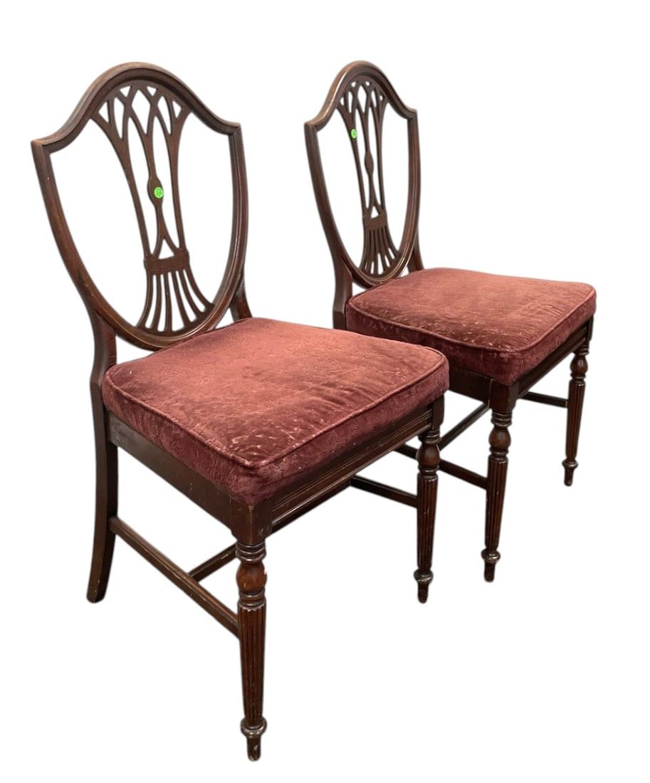 Lot 256: PAIR SHERATON SHIELD BACK SIDE CHAIRS