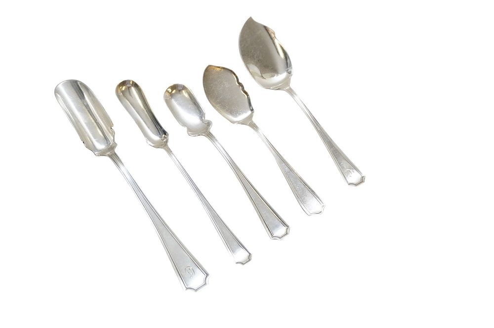 Lot 168: 5 PC ANTIQUE STERLING SERVING HORSERADISH - JELLY - CHEESE
