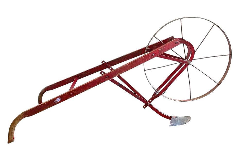 Lot 215: ANTIQUE RED GARDEN PLOW / TILLER