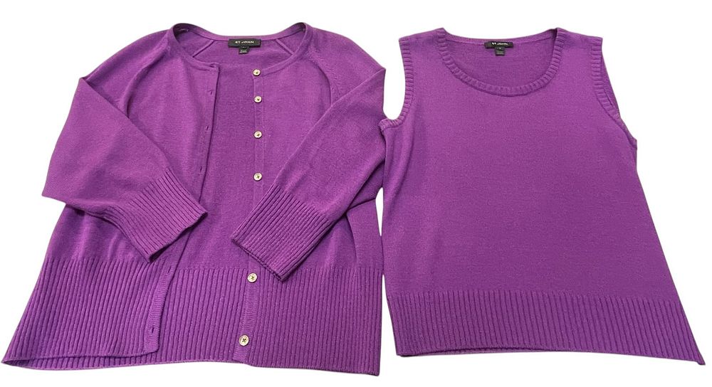 Lot 279: ST. JOHN KNIT PURPLE CARDIGAN & TANK