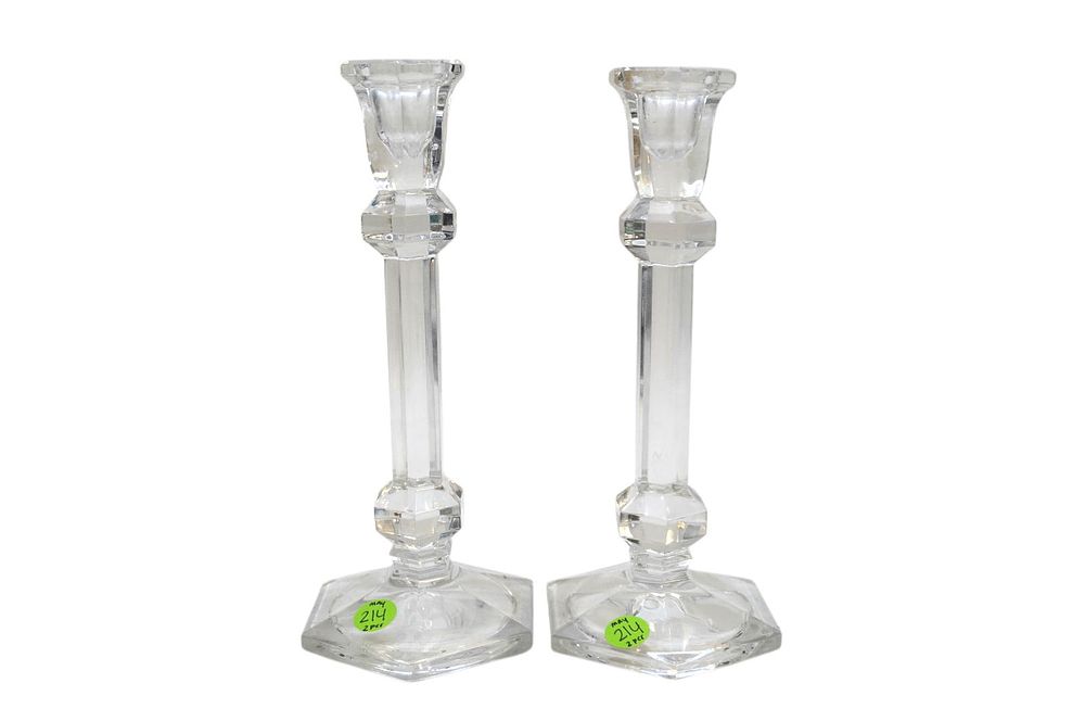 Lot 214: PAIR OF CRYSTAL CANDLESTICK HOLDERS