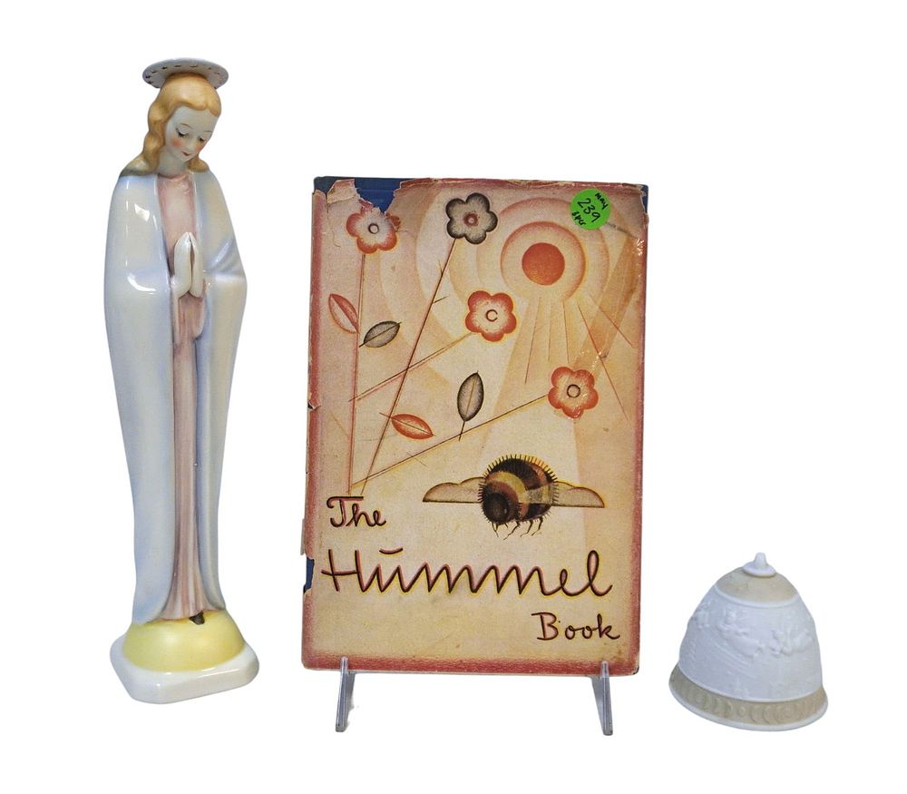 Lot 239: HUMMEL AND LLADRO LOT - 3 PIECES