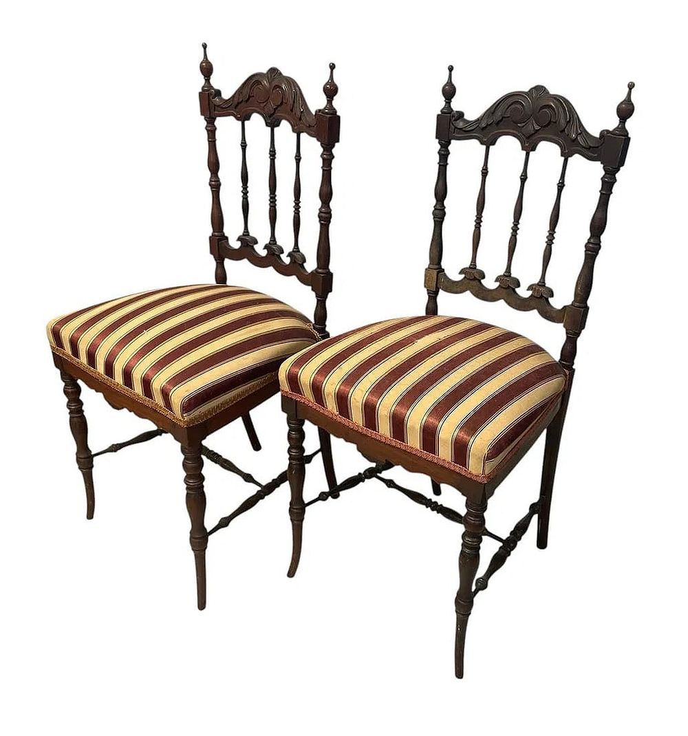 Lot 183: 2 ANTIQUE FRENCH NAPOLEON III BELLE EPOQUE CHAIRS