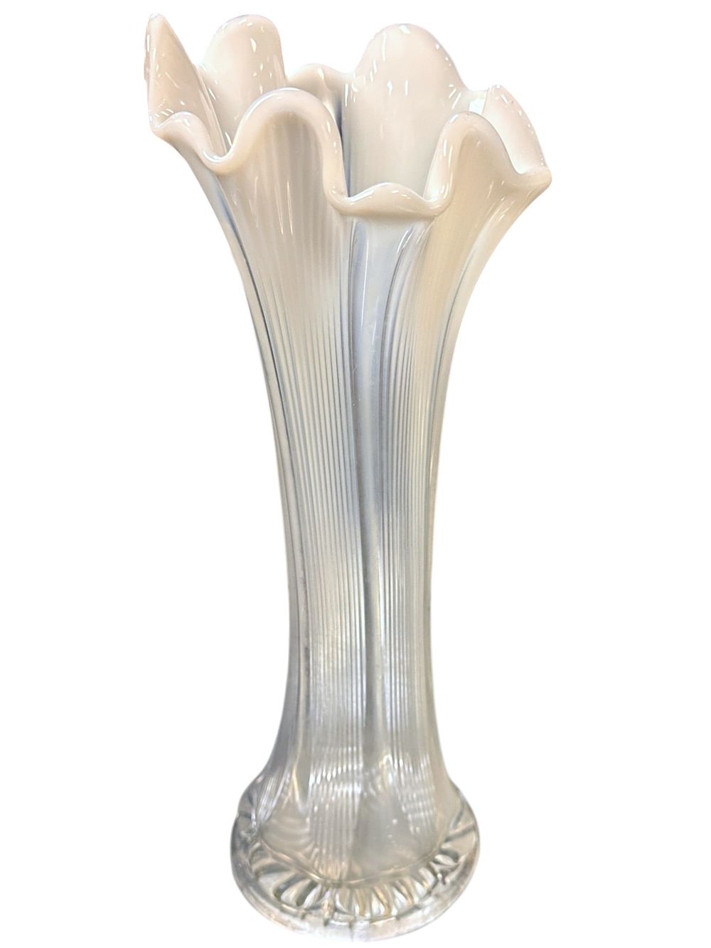 Lot 197: VINTAGE MCM WHITE OPALESCENT STRETCH VASE
